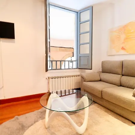 Apartamento Plaza Consti, Heart Of The Old Town